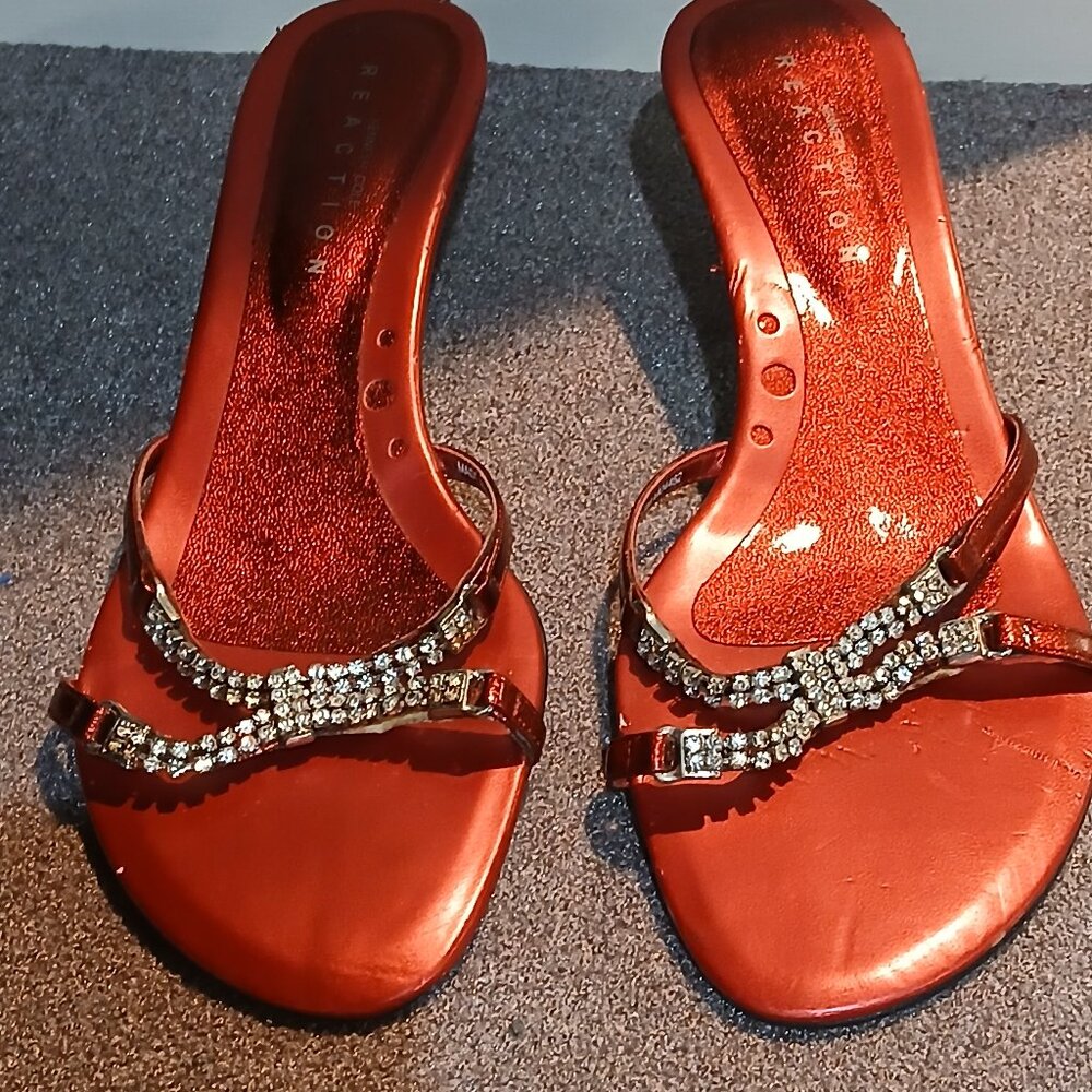 Kenneth Cole Reaction Slip On Heels